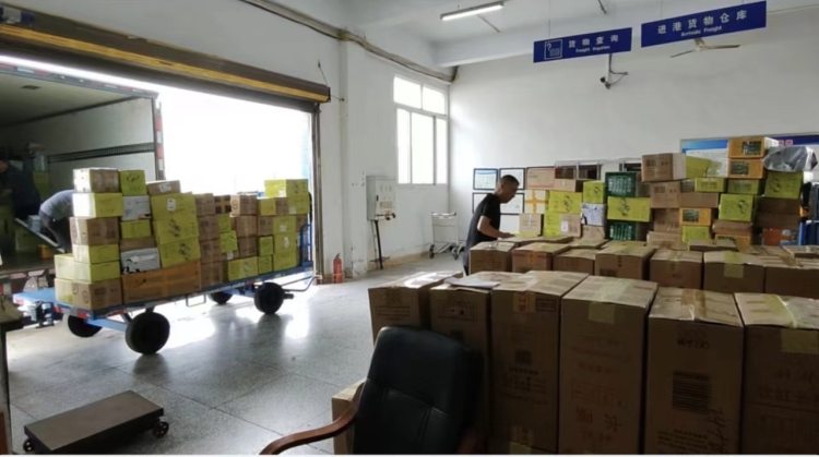 飞机空运多少钱一公斤