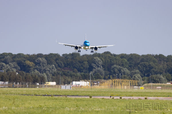 到荷兰空运